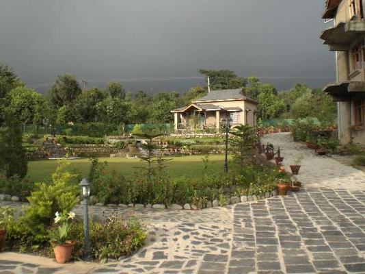 Blossoms Village Resort